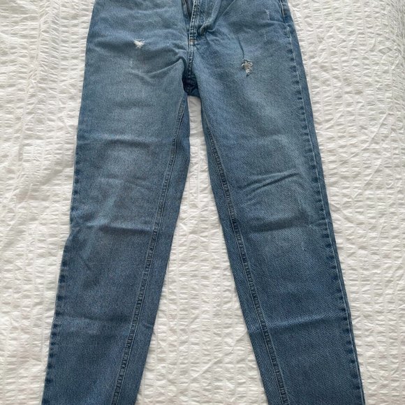 BDG Urban Outfitters Mom Jeans - Picture 2 of 2